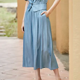 【ILEY 伊蕾】柔軟小翻領針織上衣(兩色；M-2L；1241405007) 歷史價格詳細信息