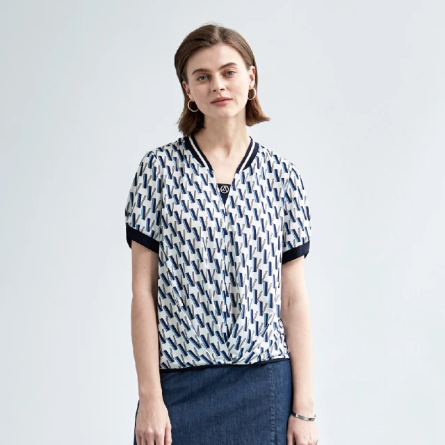 V領滿版條紋印花鬆緊收腰荷葉短袖上衣 《AB15619》 歷史價格詳細信息