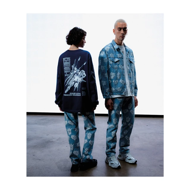 【LEVIS】男女同款機能系半開襟大學T/大口袋收納/精工Logo刺繡/下擺抽繩/森林綠 熱賣單品 A0751-0001 歷史價格詳細信息