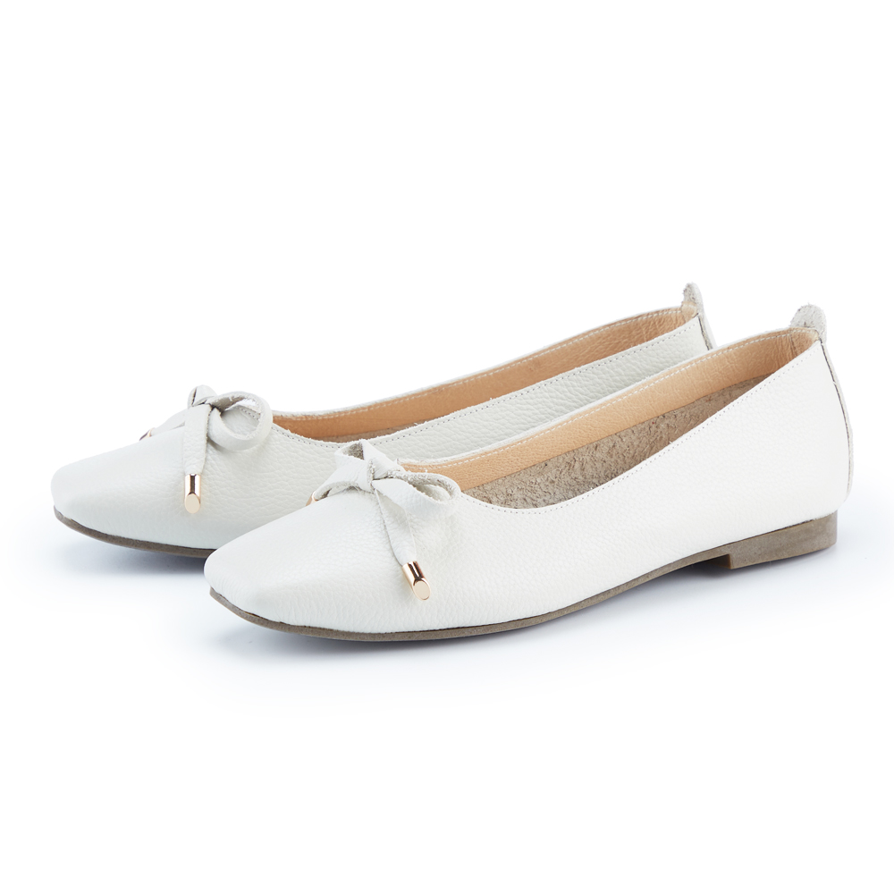 ORIN 蝴蝶結金屬飾釦水鑽真皮楔型低跟鞋 黑色 歷史價格詳細信息