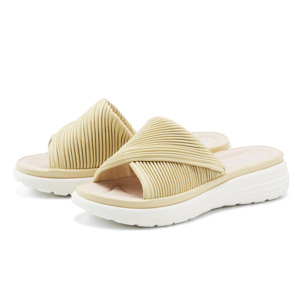 CHOiCE 柔軟皮質百搭方頭低跟短靴 黑色 歷史價格詳細信息