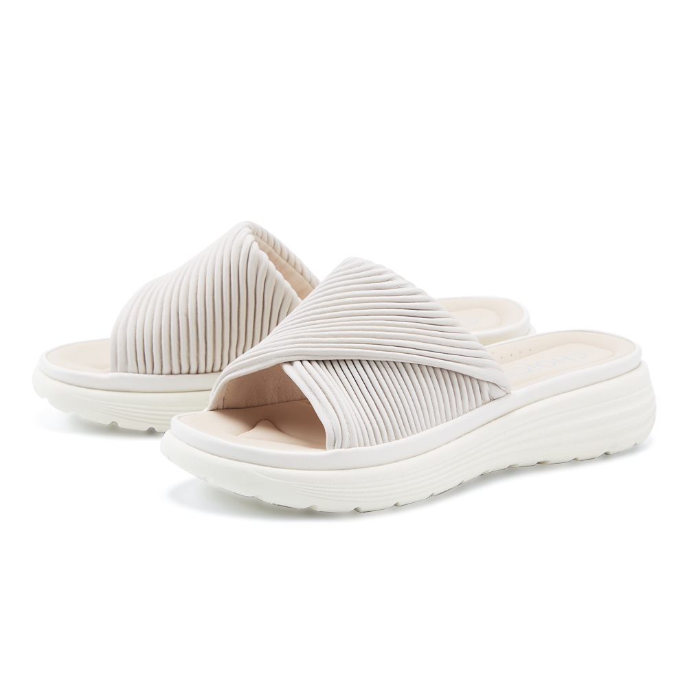 CHOiCE 柔軟皮質百搭方頭低跟短靴 黑色 歷史價格詳細信息