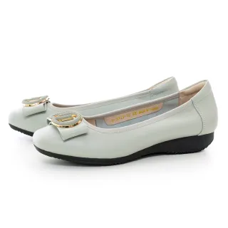 【MAGY】造型飾釦真皮圓跟低跟鞋(藍色) 歷史價格詳細信息