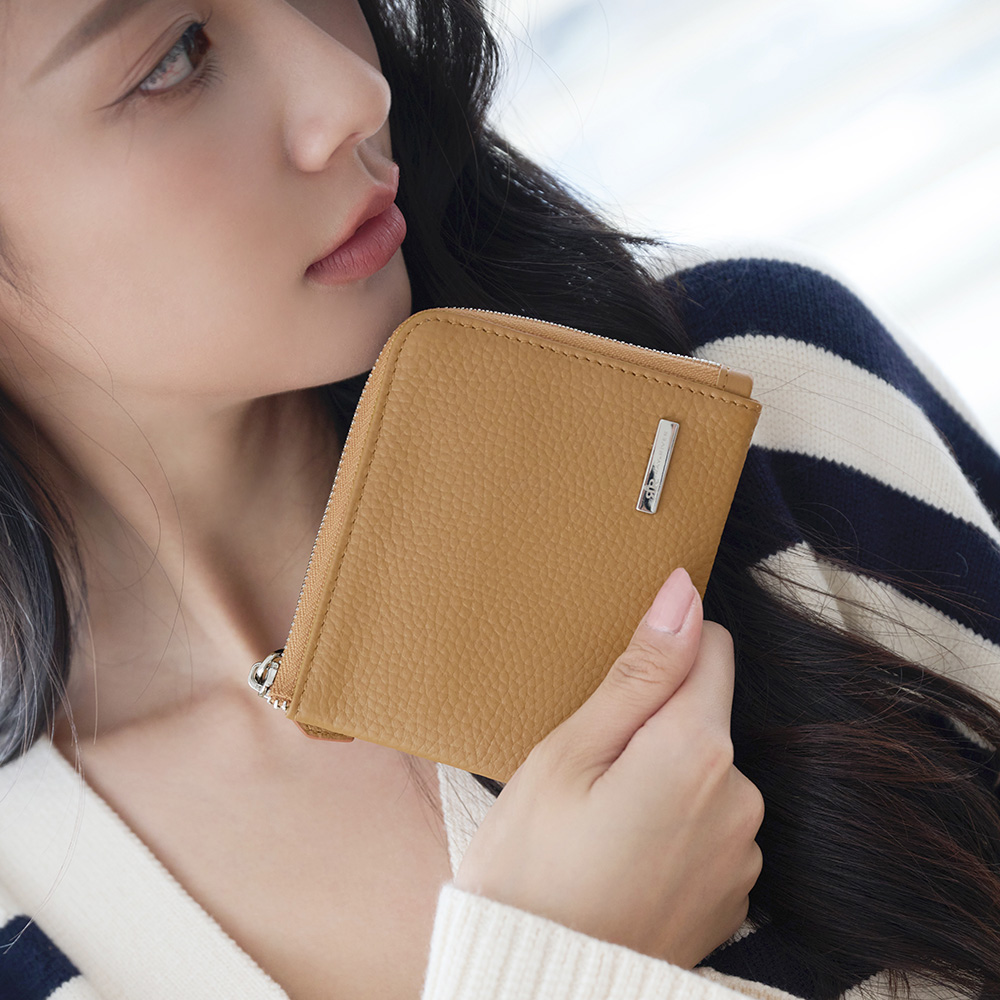 2R 艾樂紋牛皮 Elephat 斜背輕巧長夾 灰卡其 歷史價格詳細信息