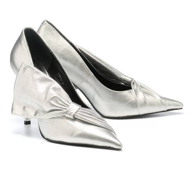 Shark In The Park (平裝本)【禮筑外文書店】[79折] 歷史價格詳細信息