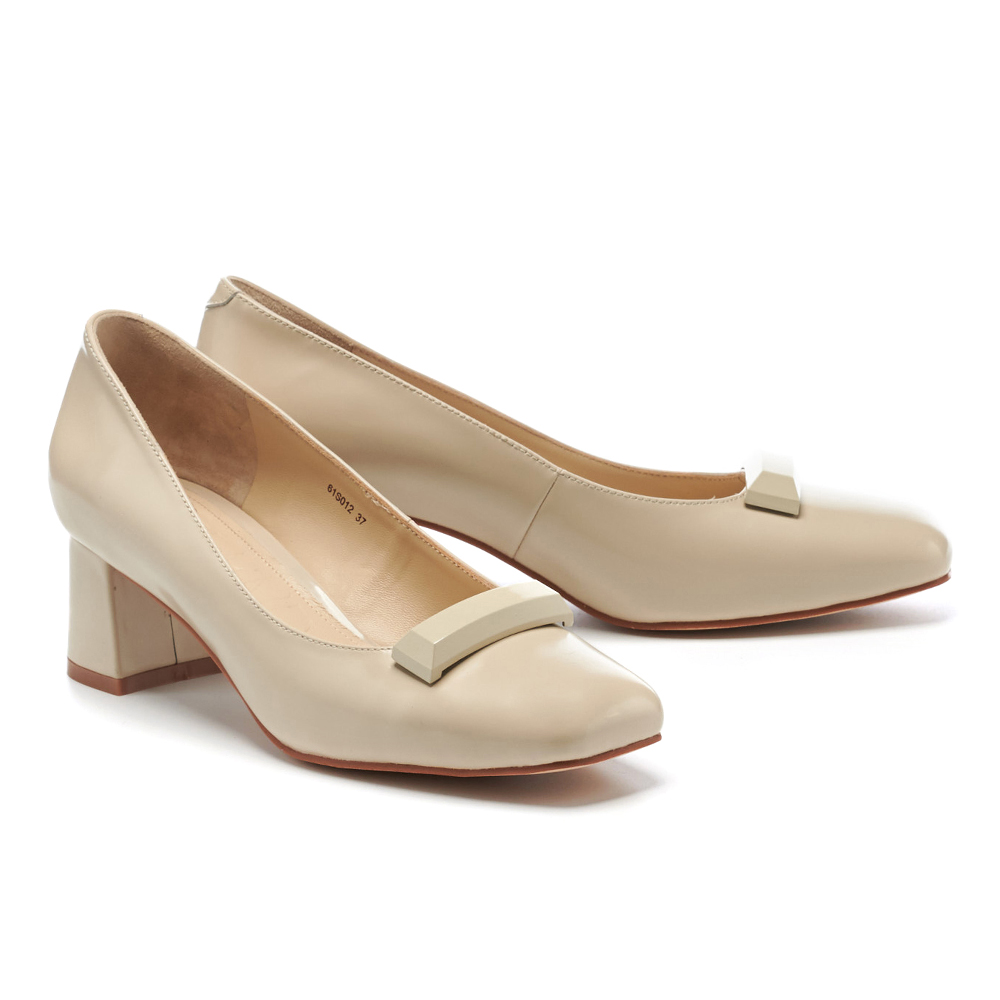 【HELENE SPARK】復古個性麻花鏈亮感牛皮樂福低跟鞋(黑) 歷史價格詳細信息