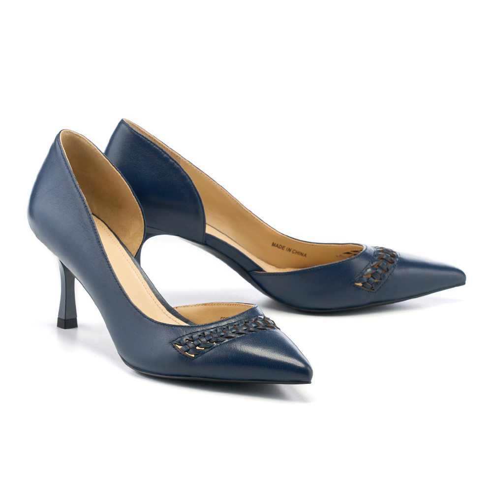 高雅細緻美麗明星款馬眼寶石花鑽新娘火花套鍊 項鍊+夾式耳環  紅白鑽2色 歷史價格詳細信息