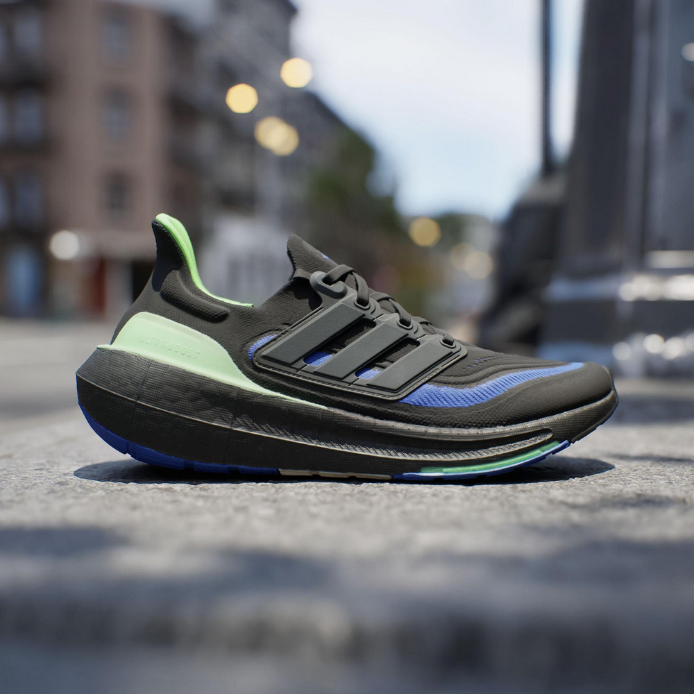 ADIDAS 慢跑鞋 運動鞋 ULTRABOOST LIGHT X PARLEY 男 GY9358 黑色 歷史價格詳細信息