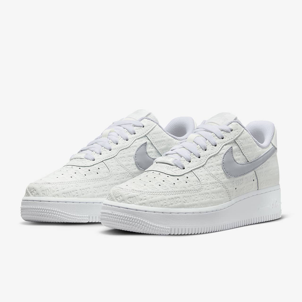 【NIKE 耐吉】休閒鞋 運動鞋 WMNS AIR FORCE 1 07 REC 女鞋 白(FJ0710100) 歷史價格詳細信息