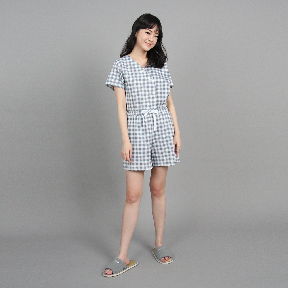 【YVONNE 以旺傢飾】緞面仿絲居家服2件組_細肩帶上衣+短褲(卡其M) 歷史價格詳細信息
