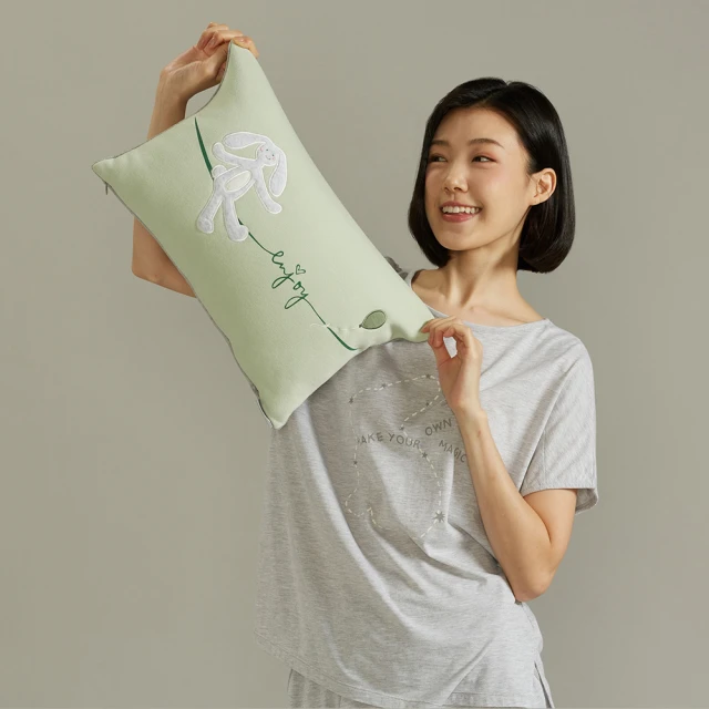 【YVONNE 以旺傢飾】垂耳兔立體靠枕(銀白灰) 歷史價格詳細信息