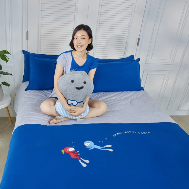 【YVONNE 以旺傢飾】潛水以旺男娃娃抱枕(灰藍) 歷史價格詳細信息