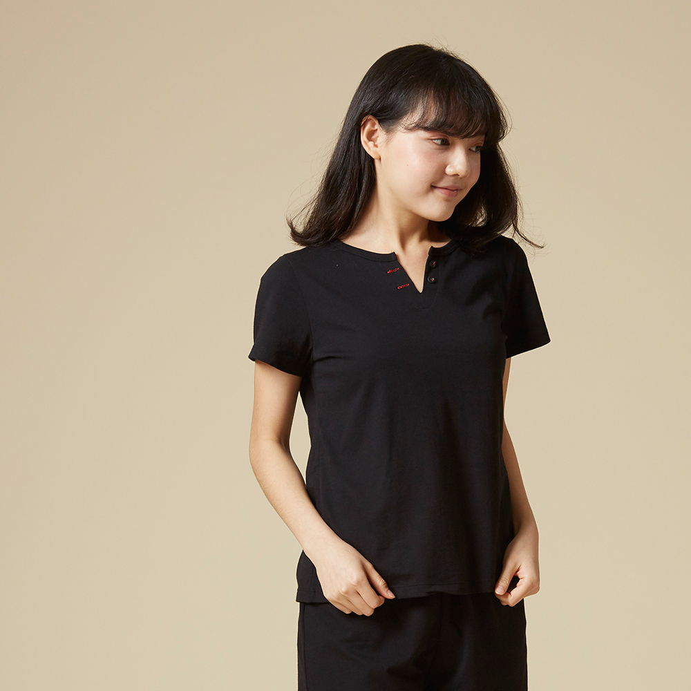【YVONNE 以旺傢飾】小鵝坐姿抱枕(鵝絨黃) 歷史價格詳細信息