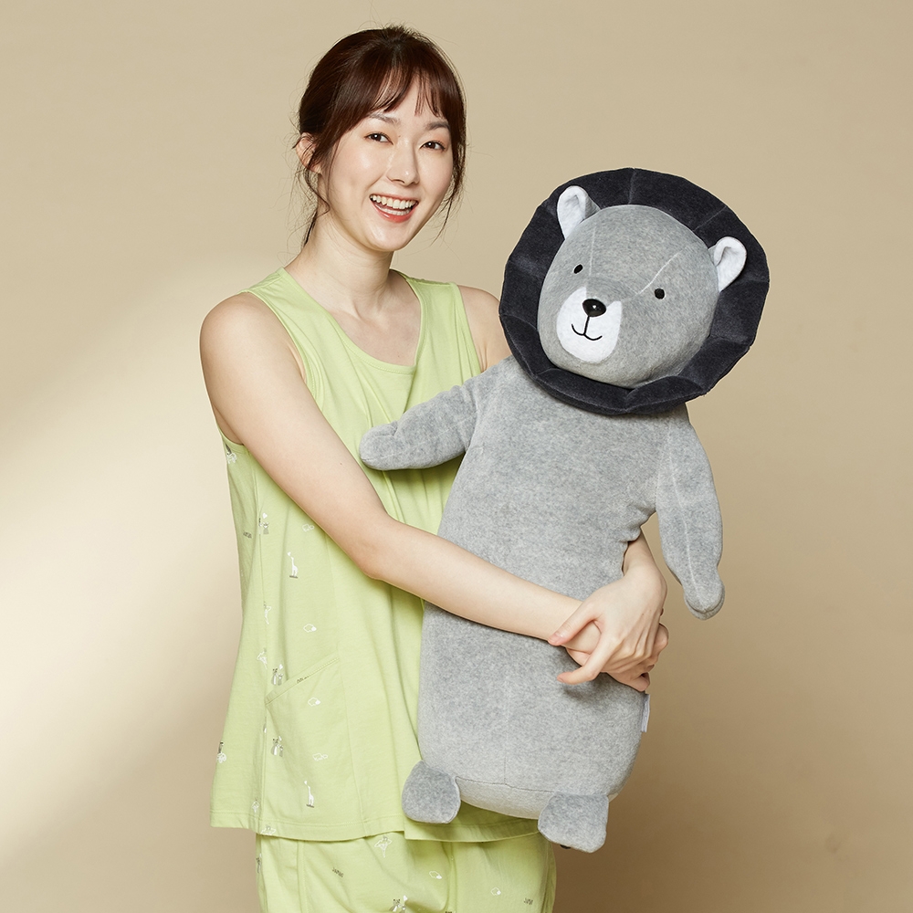 【YVONNE 以旺傢飾】獅子坐姿抱枕(迷霧灰) 歷史價格詳細信息