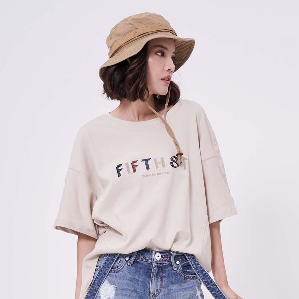 【5th STREET】女寬版側開衩短袖T恤-黑色 歷史價格詳細信息