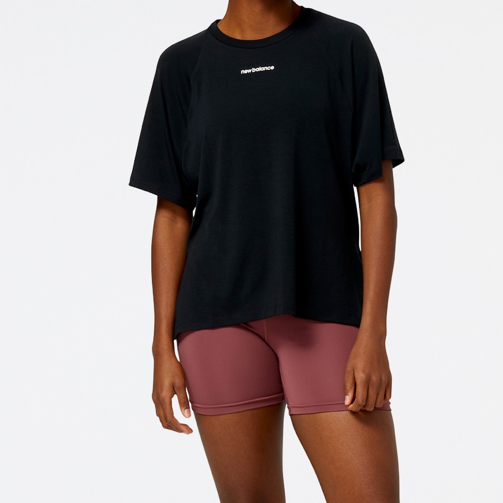 [New Balance]無肩線圓領長袖上衣_女性_牙白色_AWT31500SST 歷史價格詳細信息