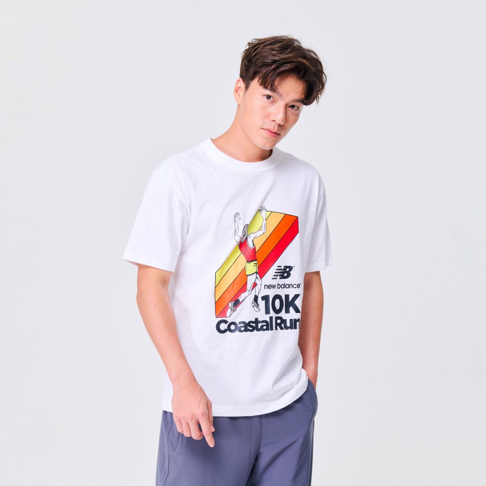 【New Balance】 NB 趣味插圖短袖上衣_男性_白色_AMT31562WT 歷史價格詳細信息