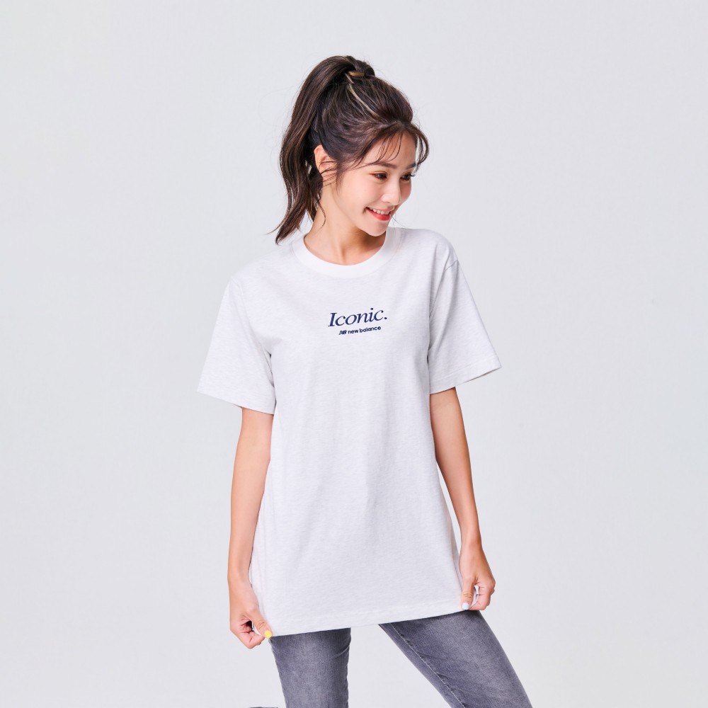 [New Balance]刺繡NB大口袋夾克外套_女性_奶白色_AWJ33550GIE 歷史價格詳細信息