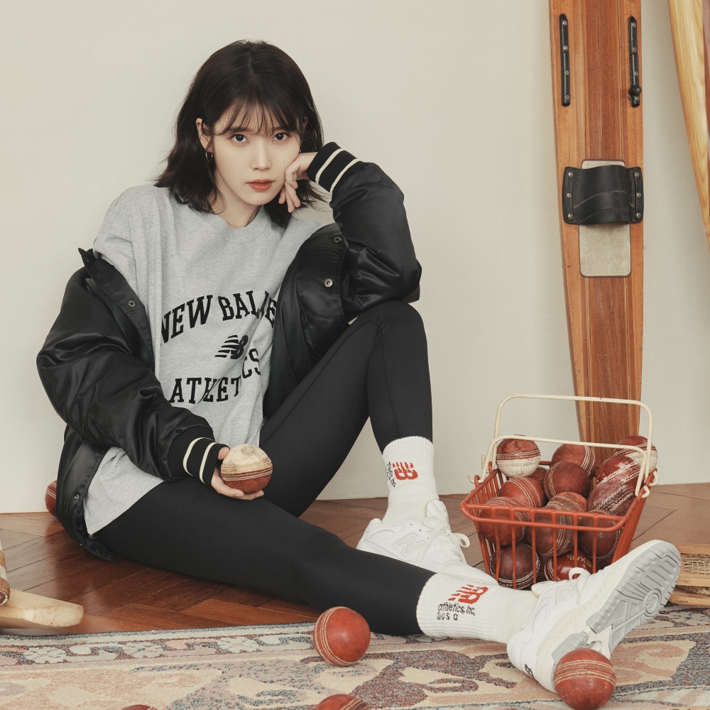 IU著用款[New Balance]復古鞋_女性_燕麥白_WL574ZDD-B楦 歷史價格詳細信息