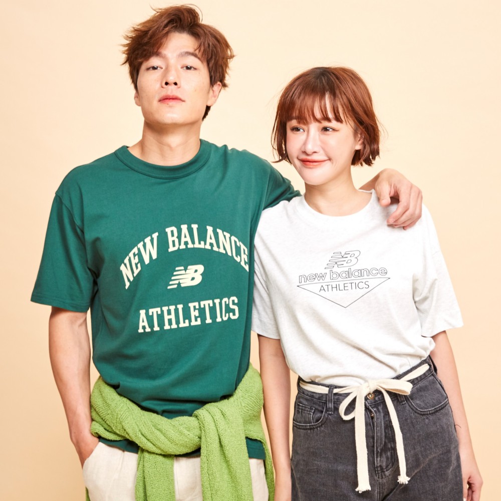 [New Balance]寬鬆圓領刺繡LOGO短袖上衣_女性_白色_AWT33510WT 歷史價格詳細信息