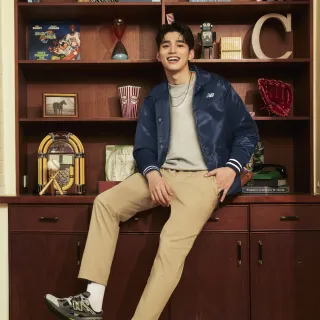 【New Balance】寬鬆落肩拼接長袖上衣_男性_深藍色_MT33556ECL 歷史價格詳細信息