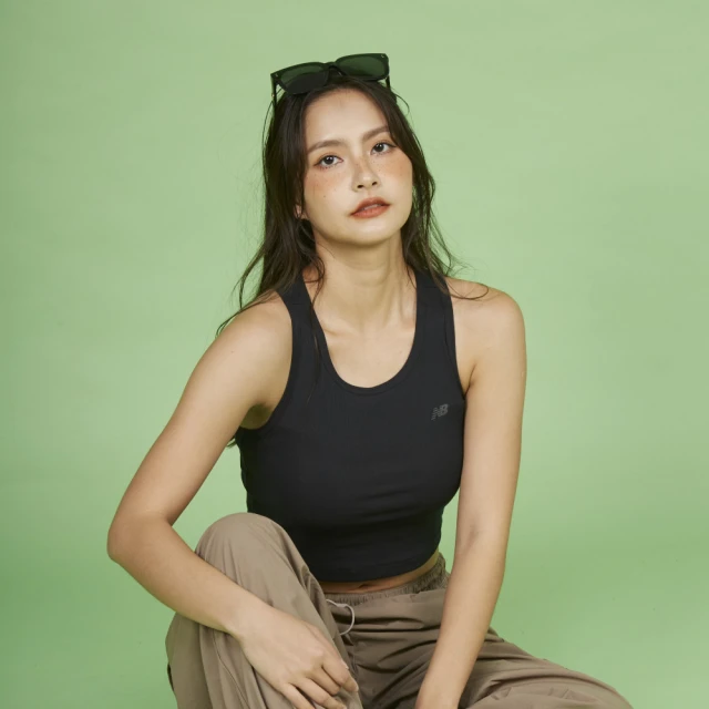 [New Balance]圓領背面趣味574插畫短袖上衣_男性_白色_MT31523WT 歷史價格詳細信息