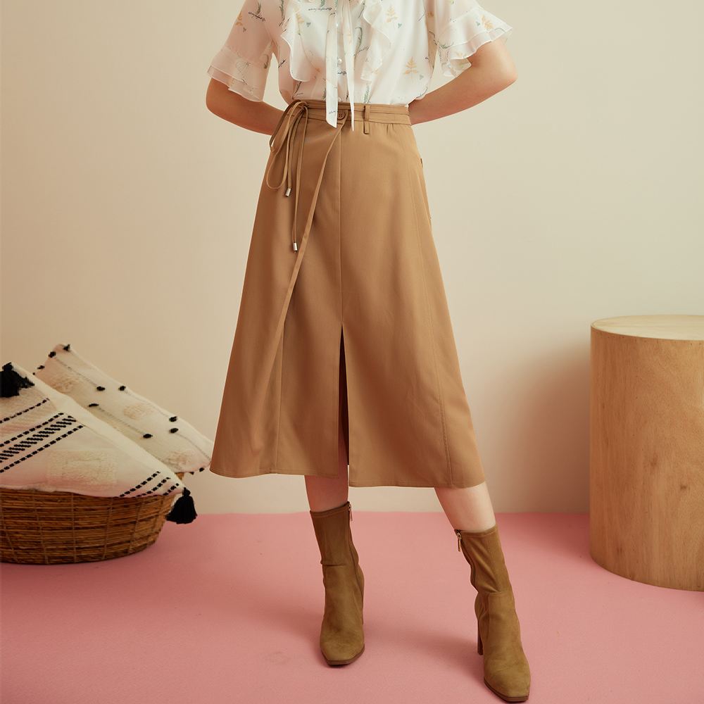 【OUWEY 歐薇】造型剪裁襯衫外套(白；S-L；3243234006) 歷史價格詳細信息