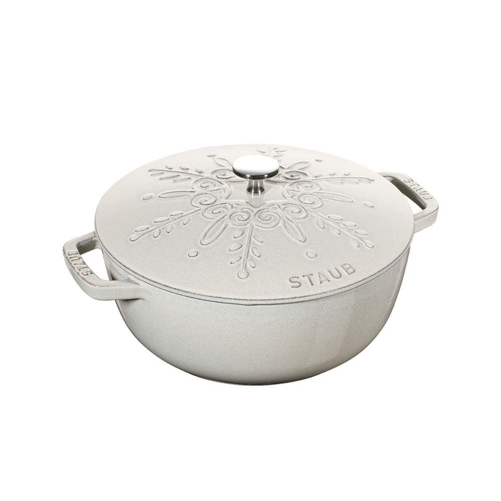 【法國Staub】雪花雕花琺瑯鑄鐵鍋和食鍋16cm5件組附橢圓盤25cm、瓷盤20cm、鍋把手(德國雙人牌集團官方直營) 歷史價格詳細信息