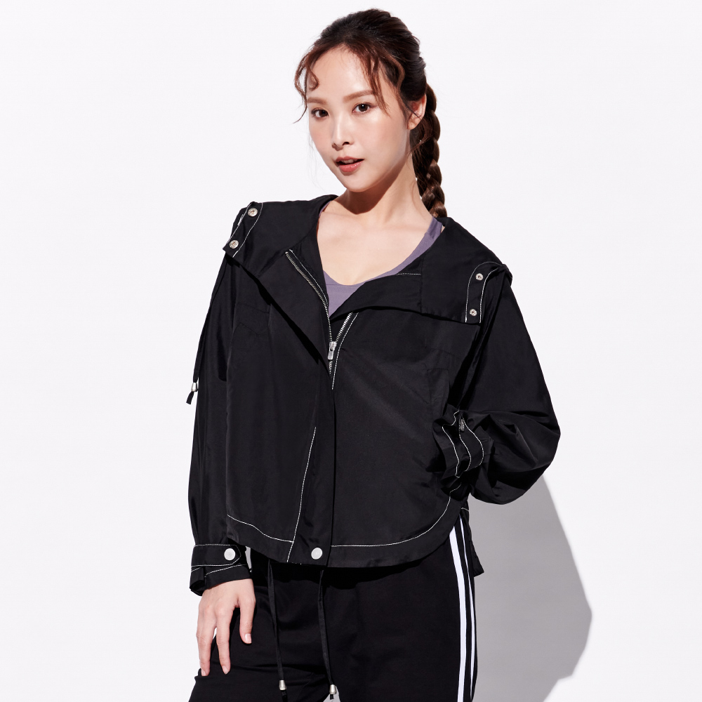 【Mollifix 瑪莉菲絲】水陸兩用速乾防曬3分褲瑜珈褲、瑜珈服、Legging(黑) 歷史價格詳細信息
