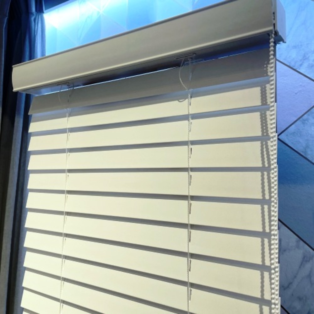 【特力屋】Sunline 無拉繩半透光蜂巢簾 135x165cm 白色款 歷史價格詳細信息