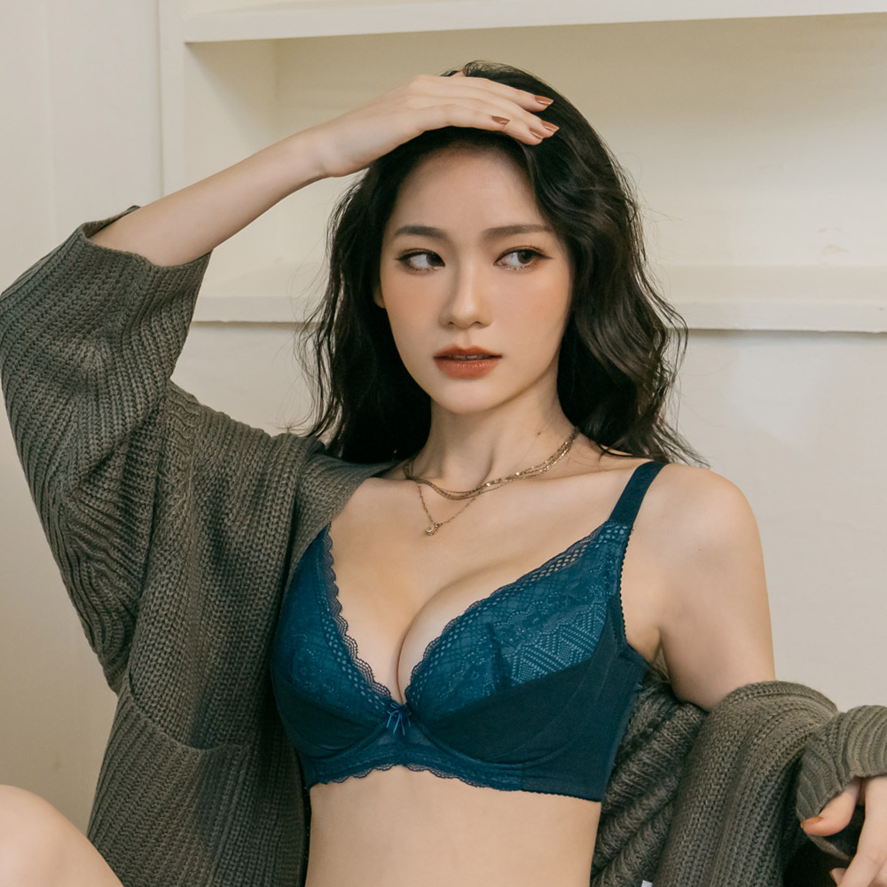 玉如阿姨  心鎖鍊戀內衣 單件配褲M L 0395單件配褲 歷史價格詳細信息