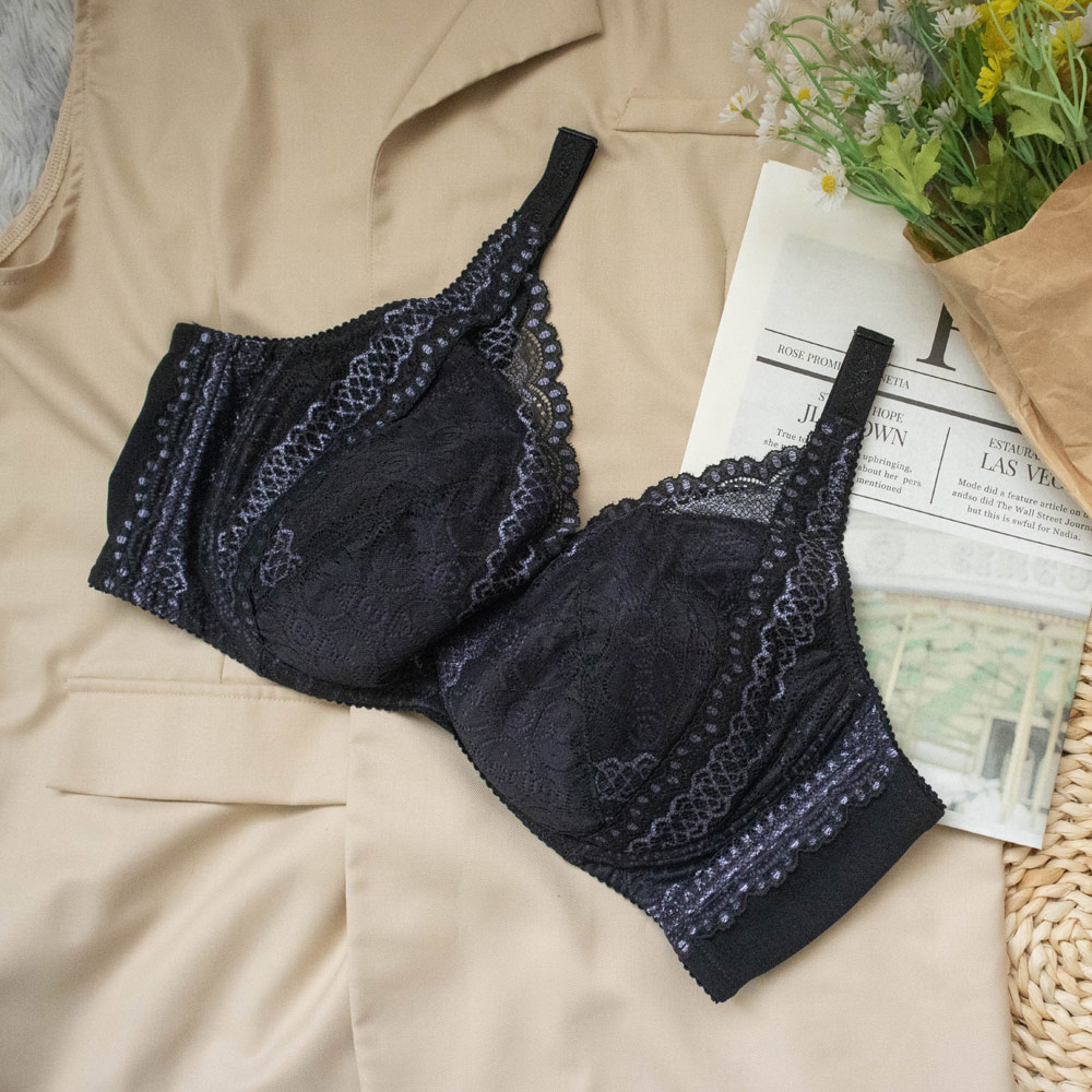 玉如阿姨  V極限超模內衣 包副乳 V溝 無痕 小罩杯 修飾 台灣製 ABC罩  0467黑 歷史價格詳細信息