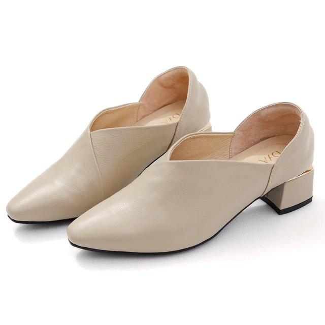 【DIANA】4.5 cm質感羊皮金屬方釦飾尖頭粗跟鞋(-漫步雲端焦糖美人) 歷史價格詳細信息