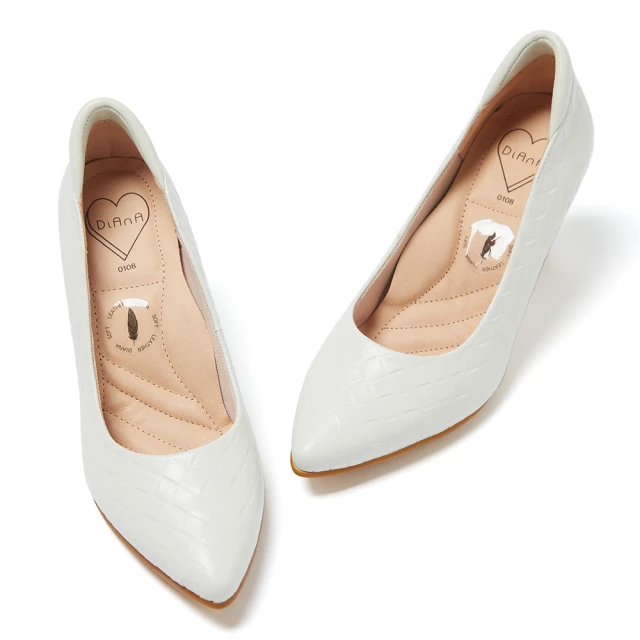 【DIANA】舒適防磨真皮素面尖頭楦細跟5公分制鞋-漫步雲端高枕無憂款(黑) 歷史價格詳細信息