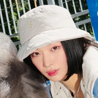 【MLB】尼龍斜背包 腋下包 紐約洋基隊(3ACRM044N-50PKM) 歷史價格詳細信息