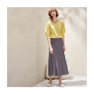 【Le Polka】立體織紋縮口短袖上衣-女 歷史價格詳細信息