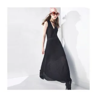 【Le Polka】V領落肩百搭針織上衣-女 歷史價格詳細信息