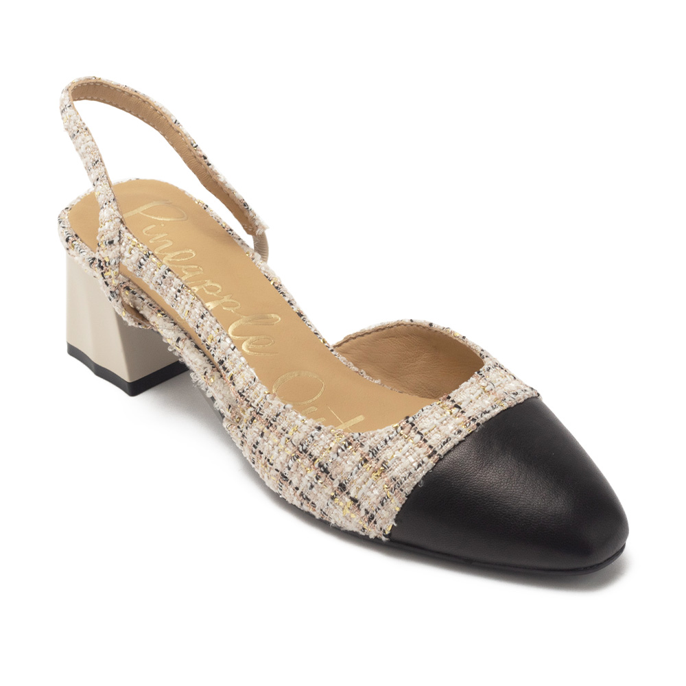 Saleen S7~比例1/64合金車完成品~KYOSHO出品 歷史價格詳細信息