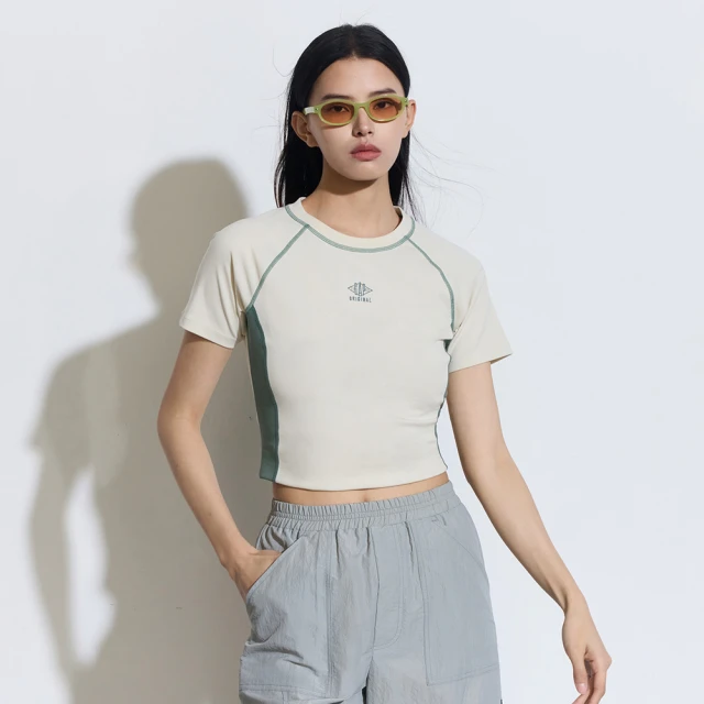 Gap 女裝 Logo圓領短袖T恤 空氣三明治系列-灰白色(712710) 歷史價格詳細信息