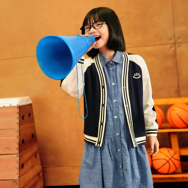 Gap 女幼童 Logo刺繡寬鬆式連帽休閒上衣 627834-淺灰色 歷史價格詳細信息