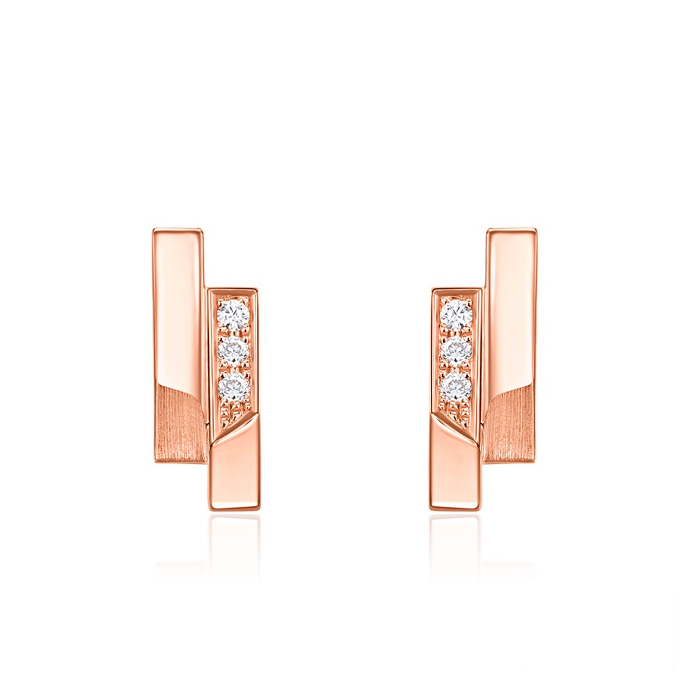 【周大福】拉絲花卉耳環_計價黃金 歷史價格詳細信息