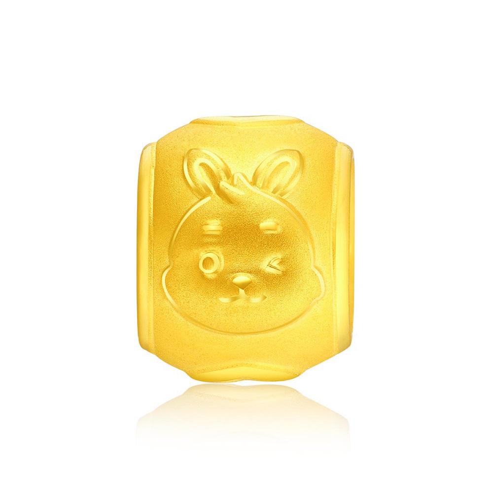 【周大福】生肖系列 蘿蔔趴趴兔黃金吊墜(不含鍊) 歷史價格詳細信息