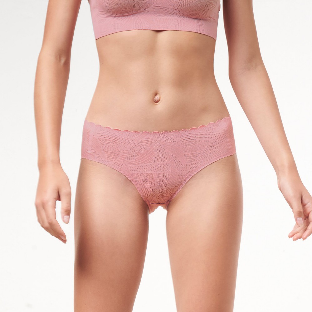 sloggi ZERO IN LACE 零感輕IN系列蕾絲大U領背心式內衣 純粹黑｜88-357 04 歷史價格詳細信息