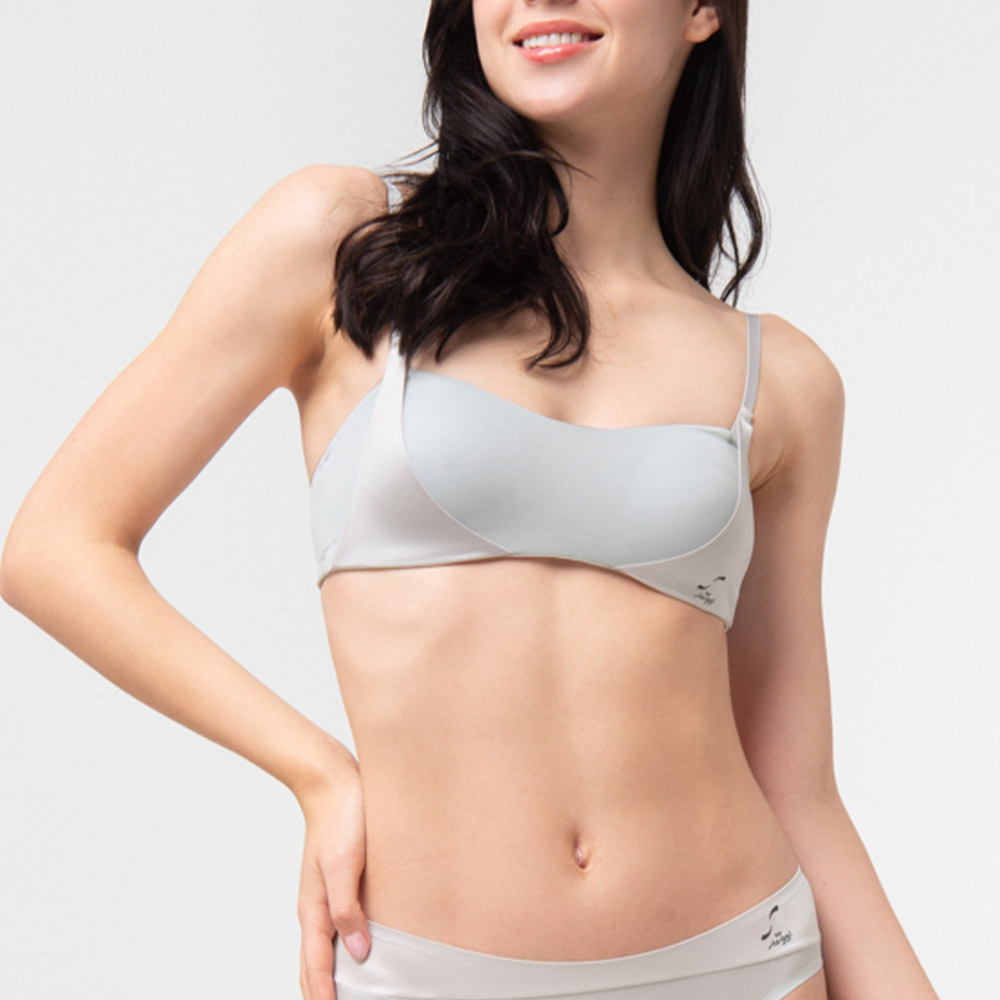 輕奢無光澤閃亮戒指 S925 標記微鑽石鑲嵌利基設計開口可調節金色銀色 AAA 鋯石鍍銅真金 歷史價格詳細信息