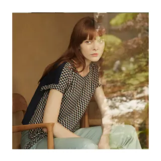 【en-suey 銀穗】下擺雙抽鬚喇叭牛仔長褲-女(丹寧) 歷史價格詳細信息