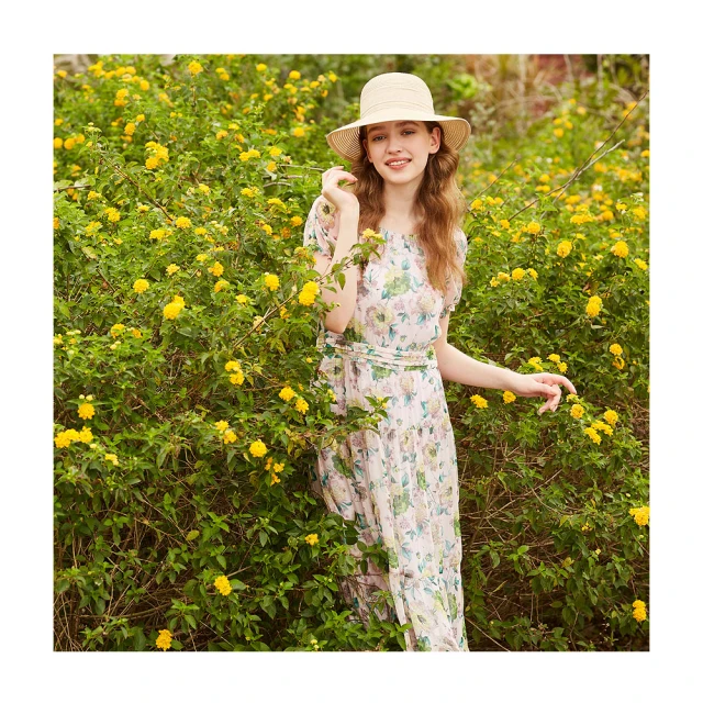 【en-suey 銀穗】花卉電繡荷葉袖上衣-女 歷史價格詳細信息