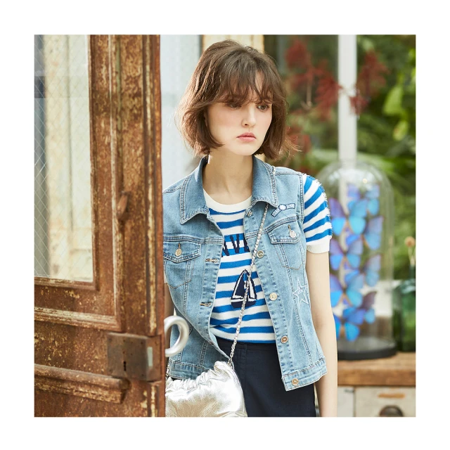 【en-suey 銀穗】花卉電繡荷葉袖上衣-女 歷史價格詳細信息