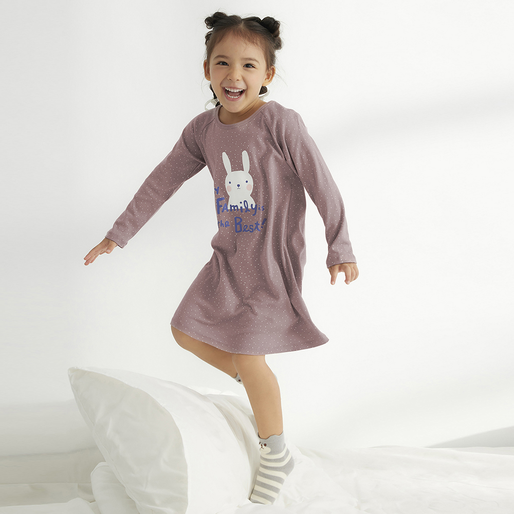 【Anden Hud】女童連身_伴你左右．莫代爾棉拉格蘭短袖睡衣(蒸氣灰-合作無間) 歷史價格詳細信息