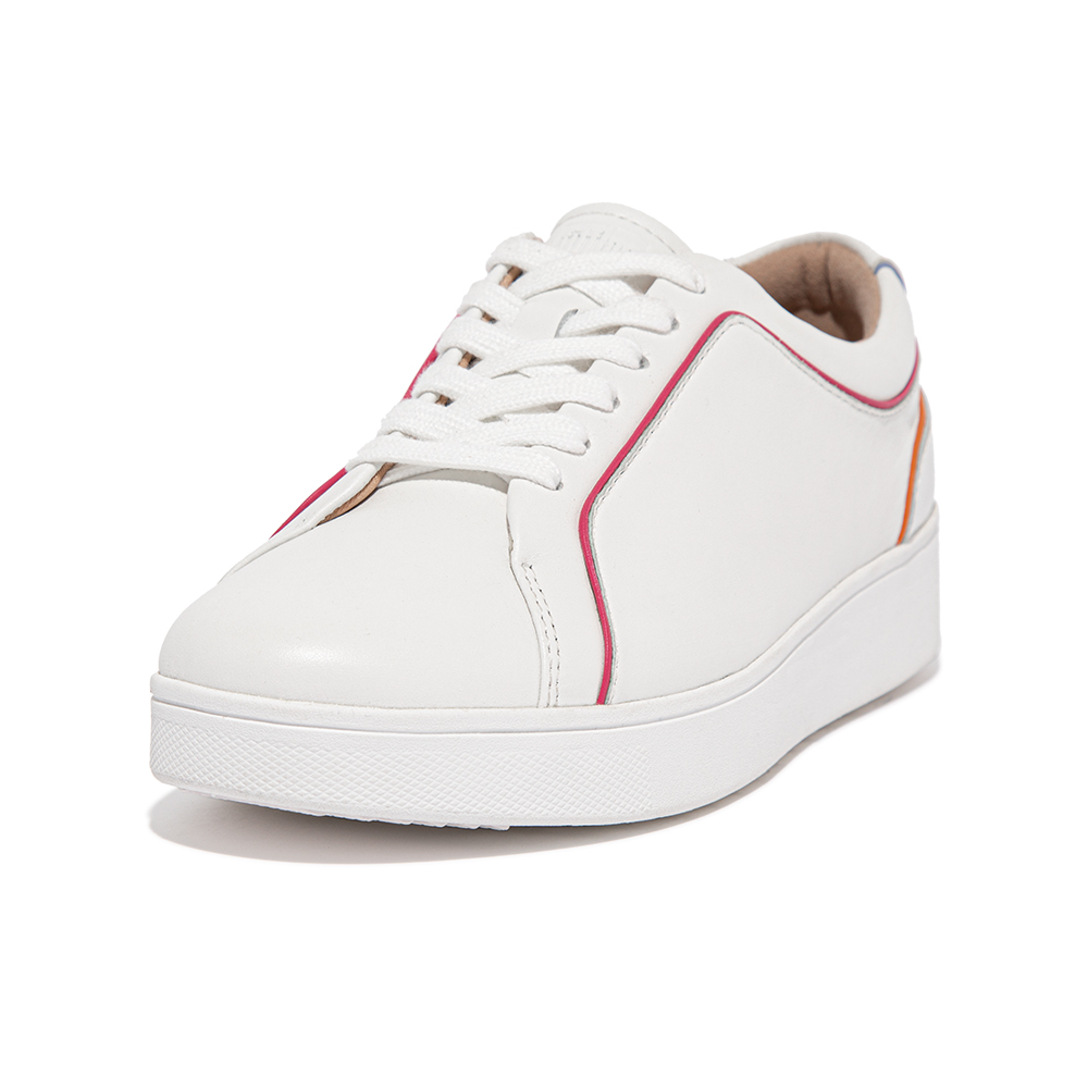 【FitFlop】RALLY PIPING LEATHER TRAINERS 運動風滾邊設計休閒鞋-女(柔和灰) 歷史價格詳細信息