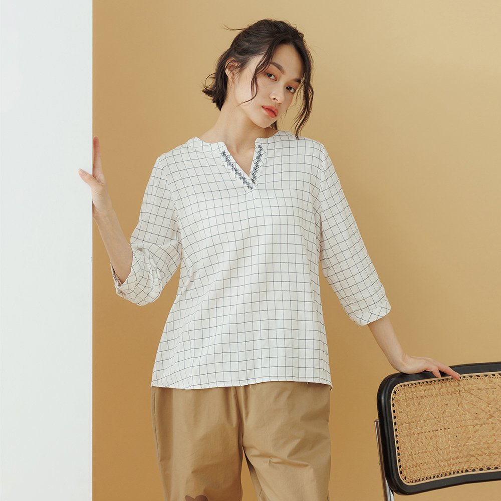 【MOSS CLUB】V領大方格-女無袖針織衫 背心 藍 灰 黃(三色/魅力商品/版型適中) 歷史價格詳細信息
